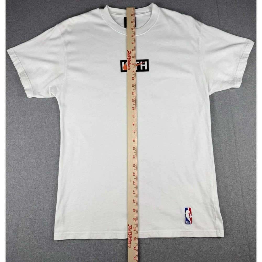 Nike NBA Mens Small White Graphic T Shirt Orange Swoosh Logo Tee Embroidered